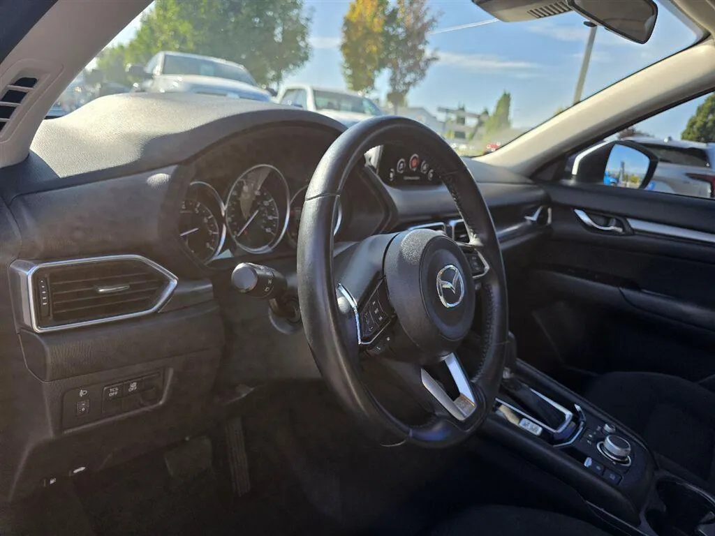 Mazda CX-5 photo 8