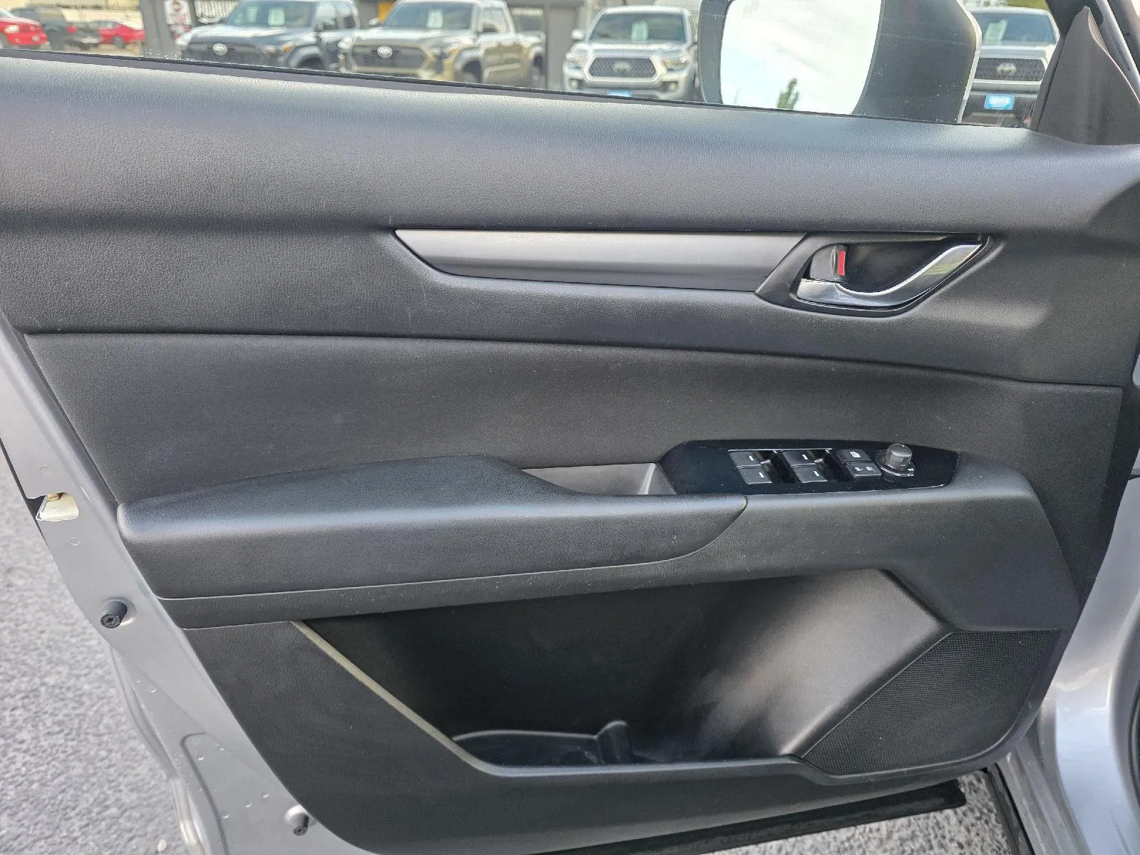 Mazda CX-5 photo 9