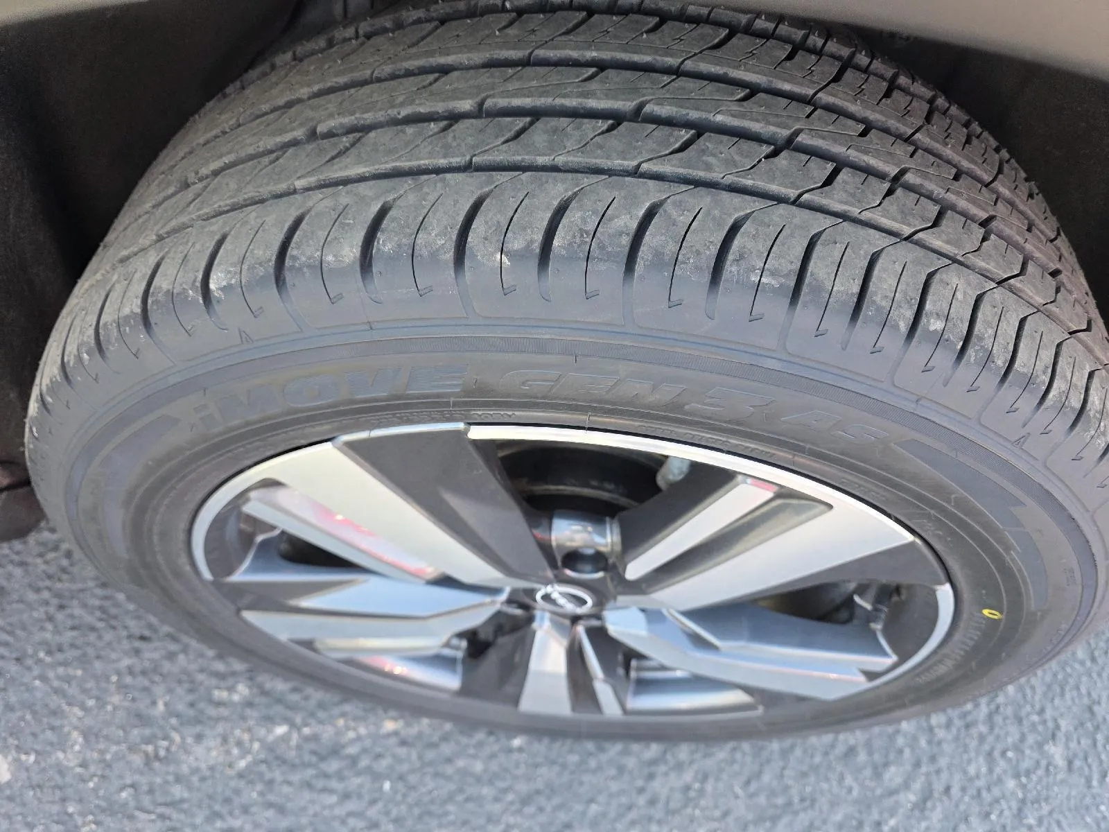 Nissan Rogue photo 12