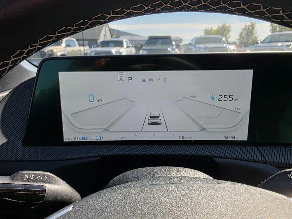 Kia EV6 photo 11