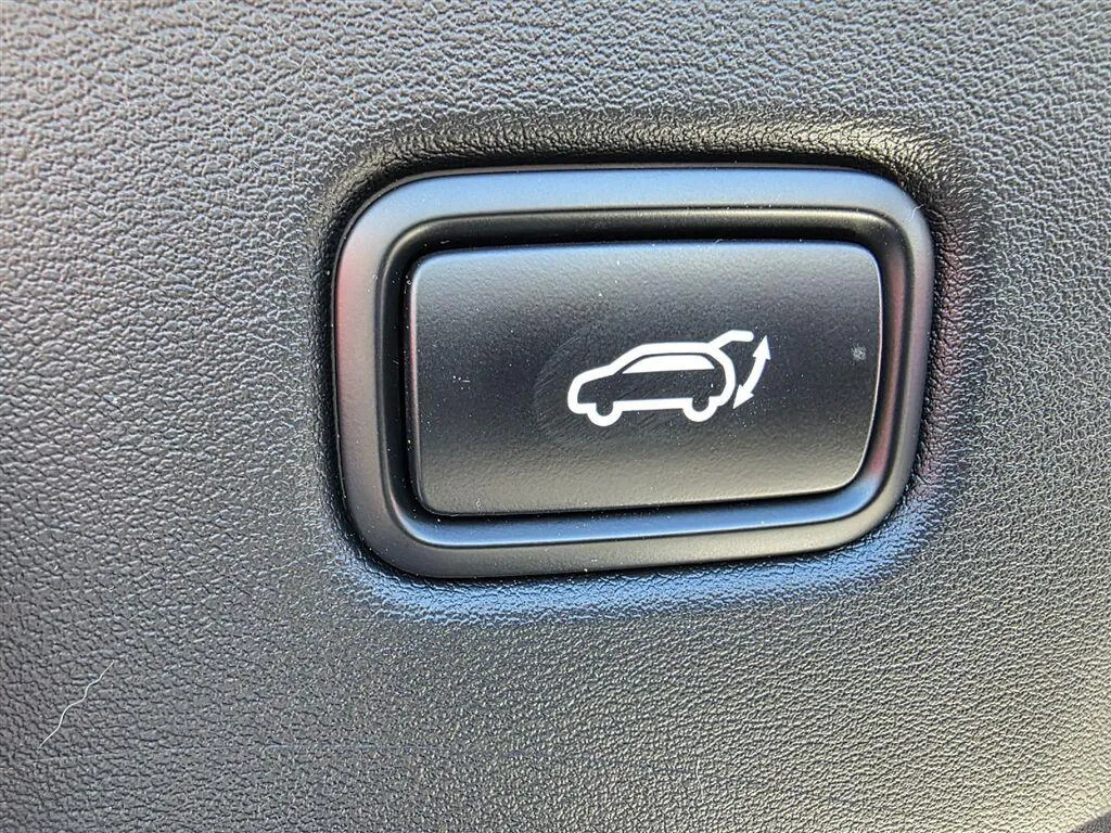 Kia EV6 photo 21