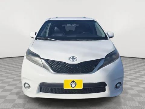 Photos of 2015 Toyota Sienna SE Premium for sale in Boise, ID at Driven