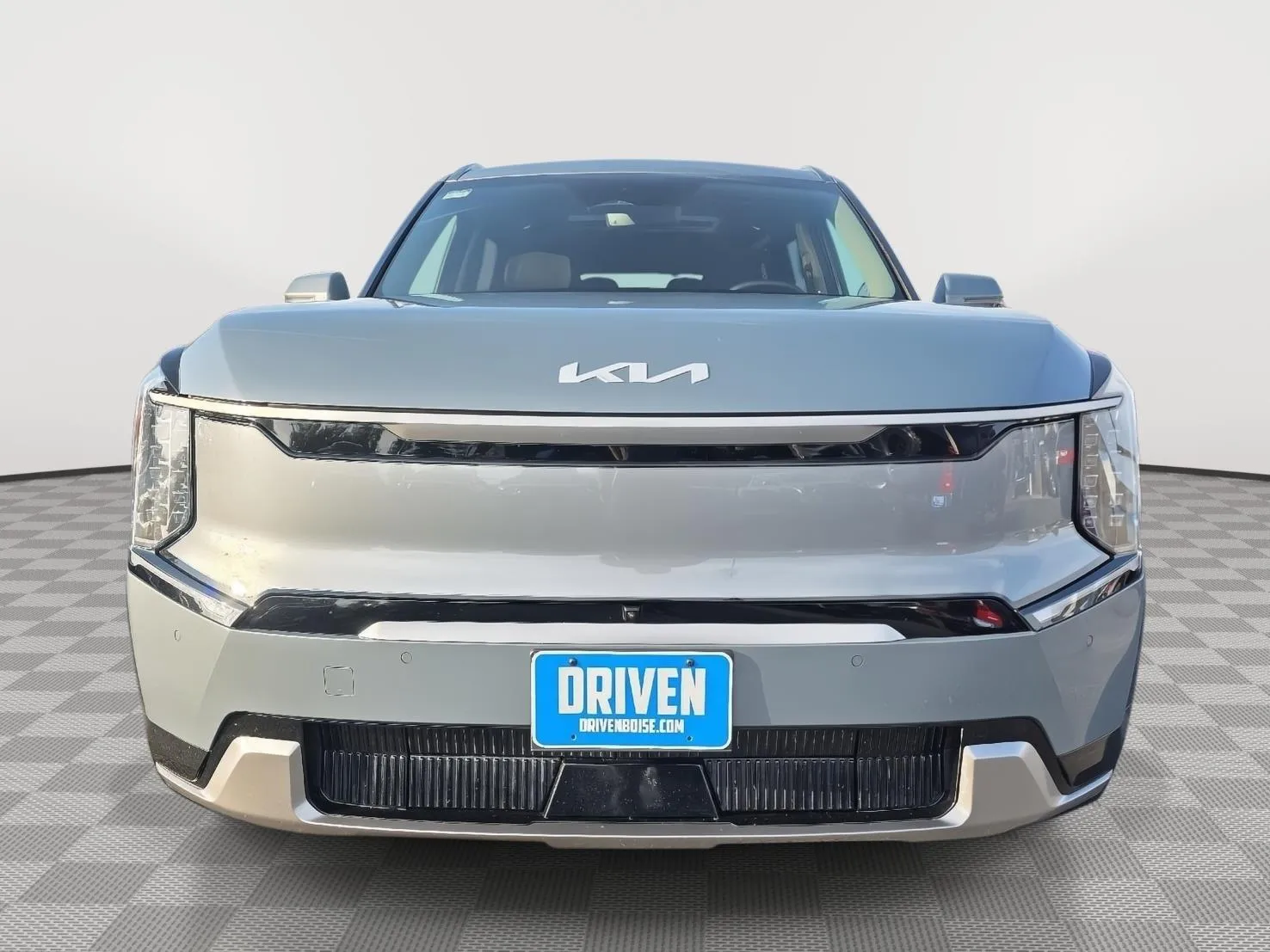 Kia EV9 photo 2