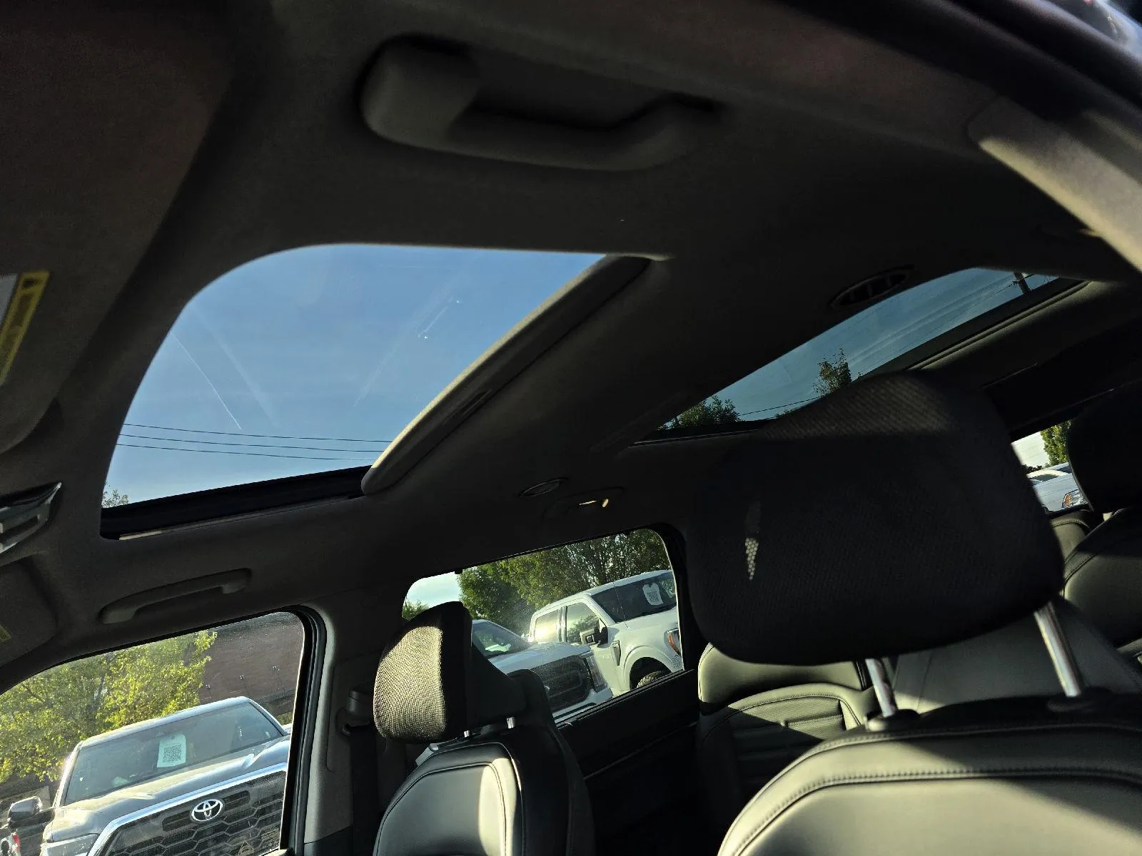 Kia EV9 photo 10