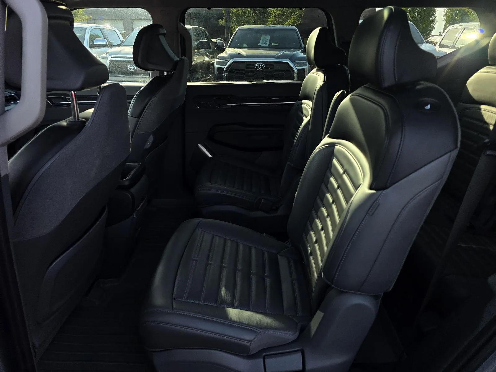 Kia EV9 photo 11