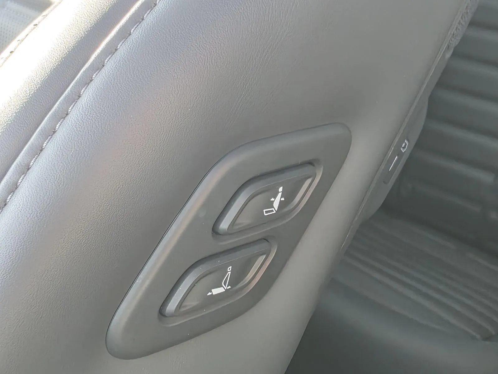 Kia EV9 photo 16