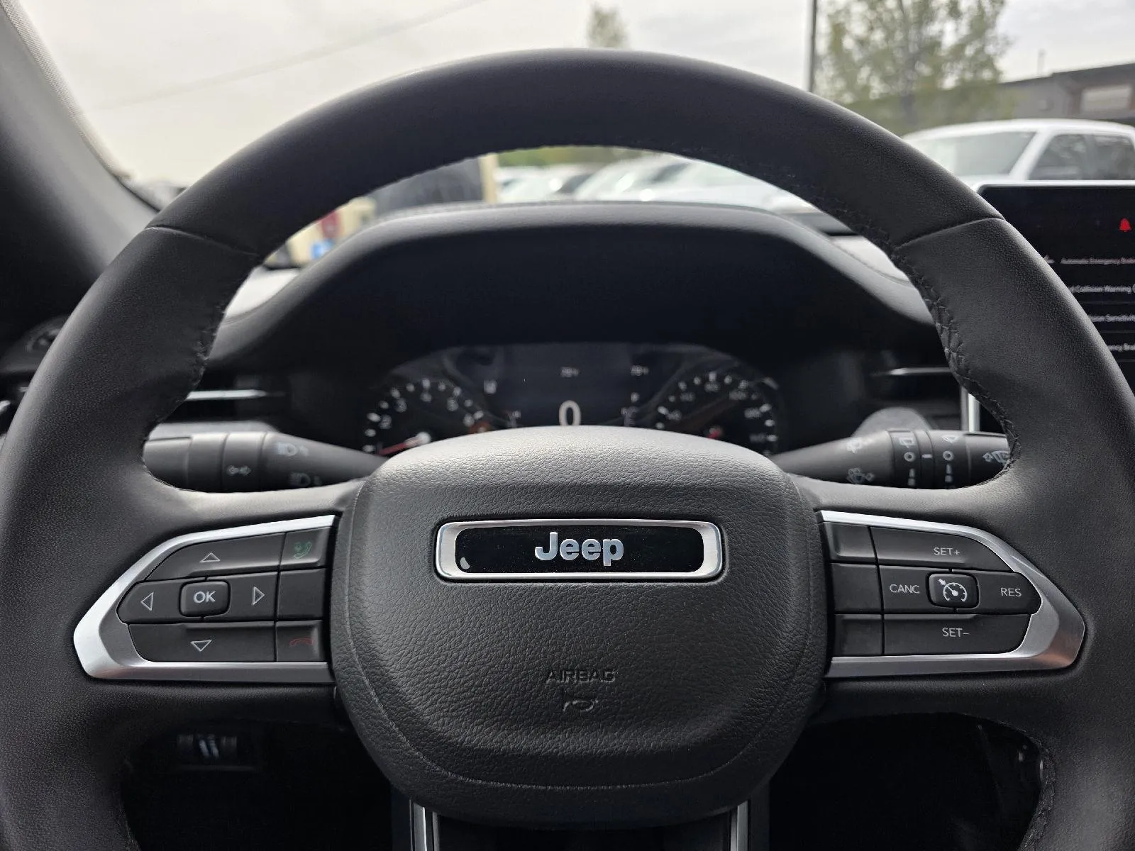 Jeep Compass photo 14