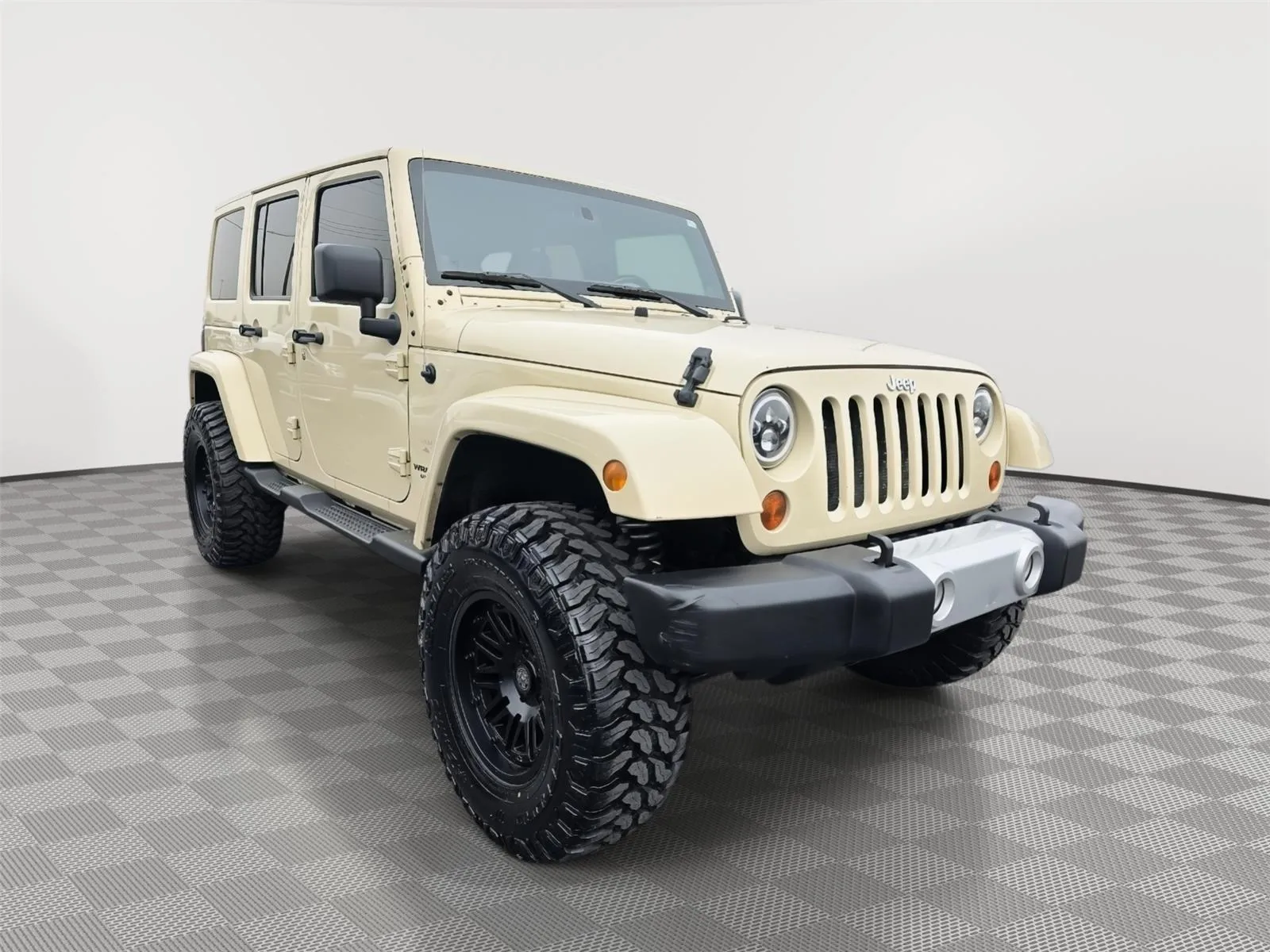 Jeep Wrangler photo 3