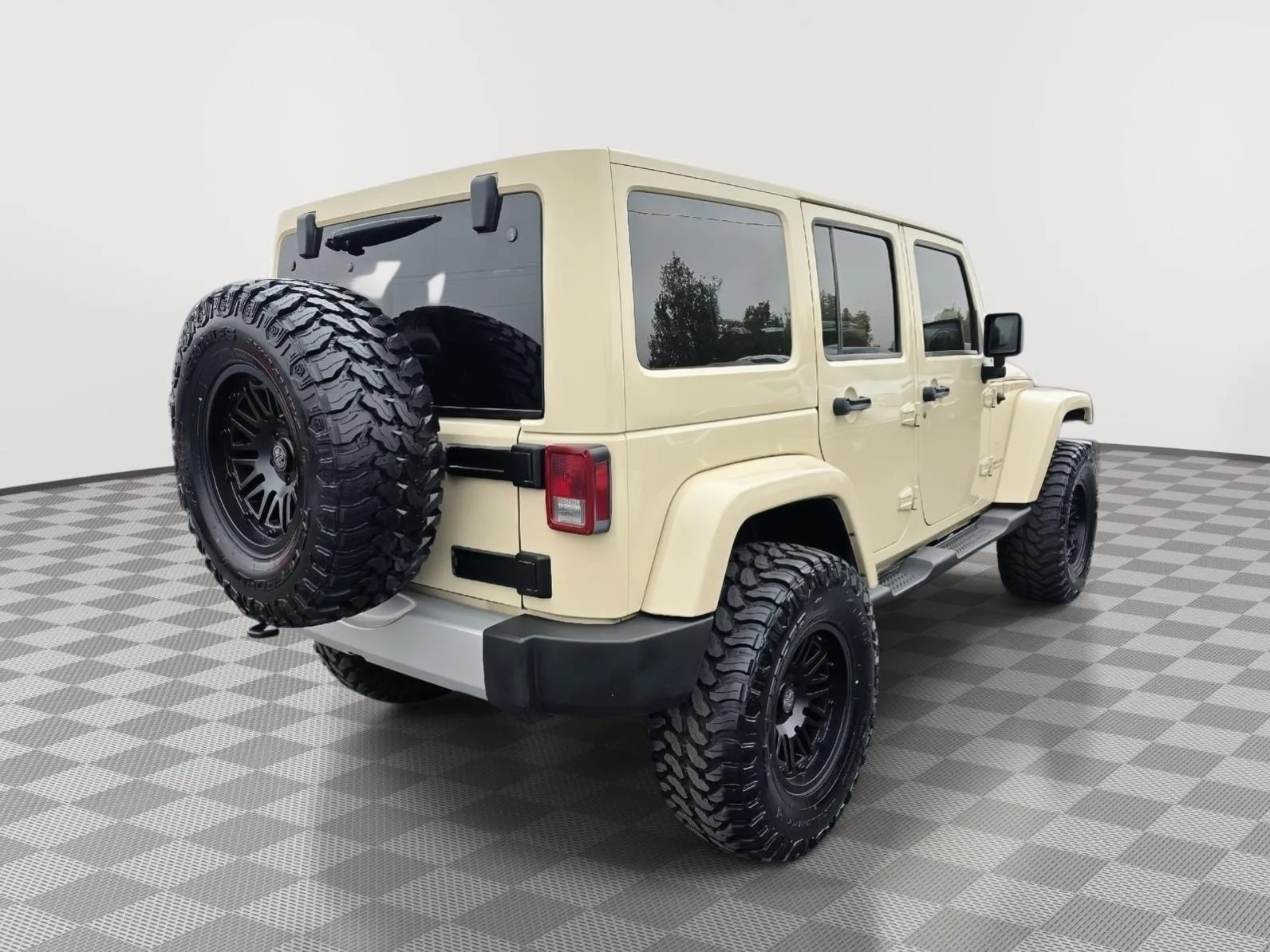 Jeep Wrangler photo 4
