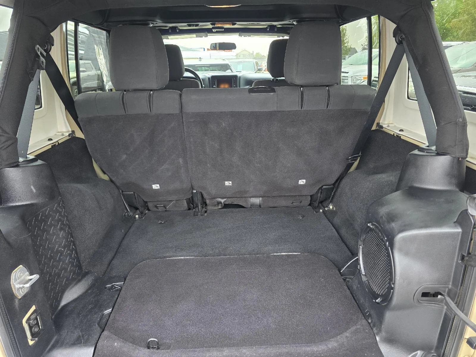 Jeep Wrangler photo 15
