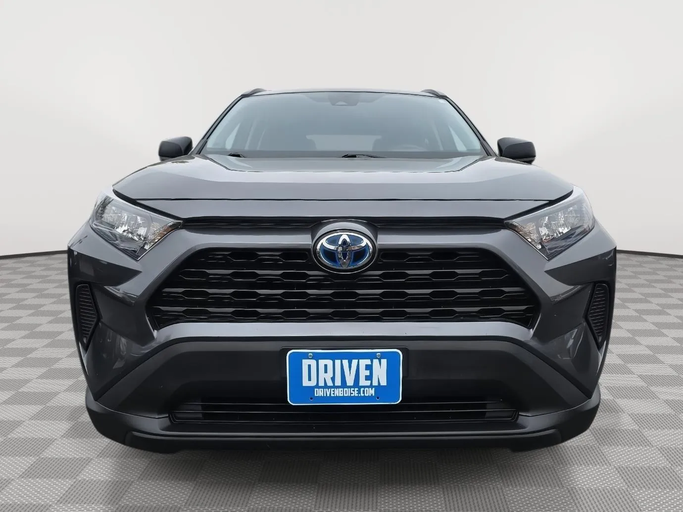 Toyota RAV4 photo 2