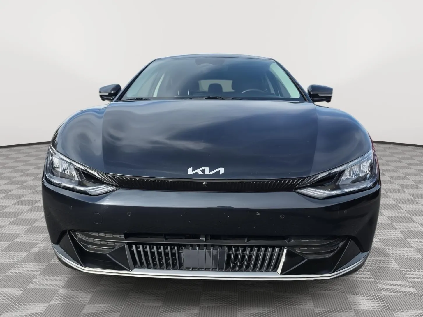 Kia EV6 photo 2