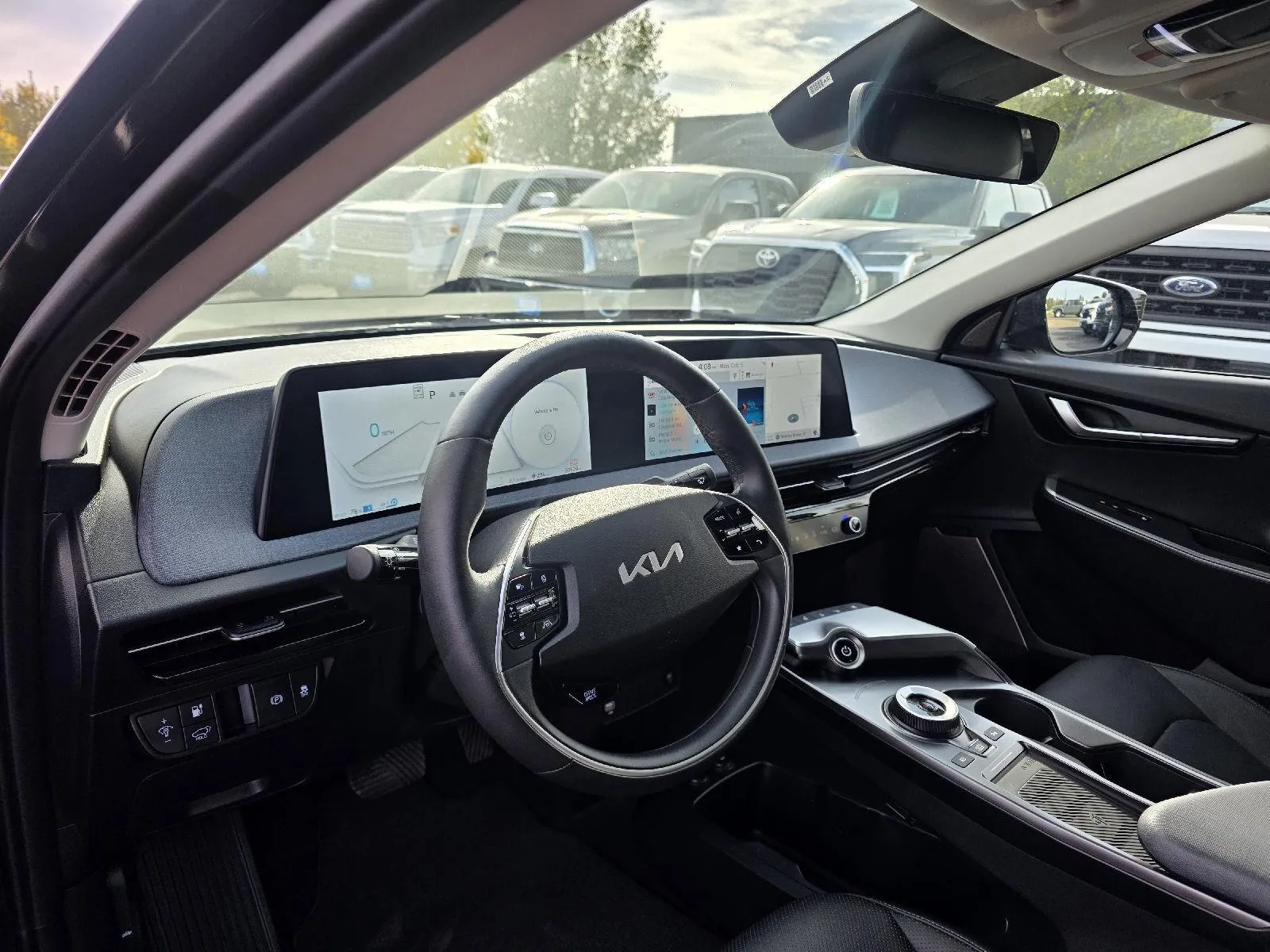 Kia EV6 photo 8