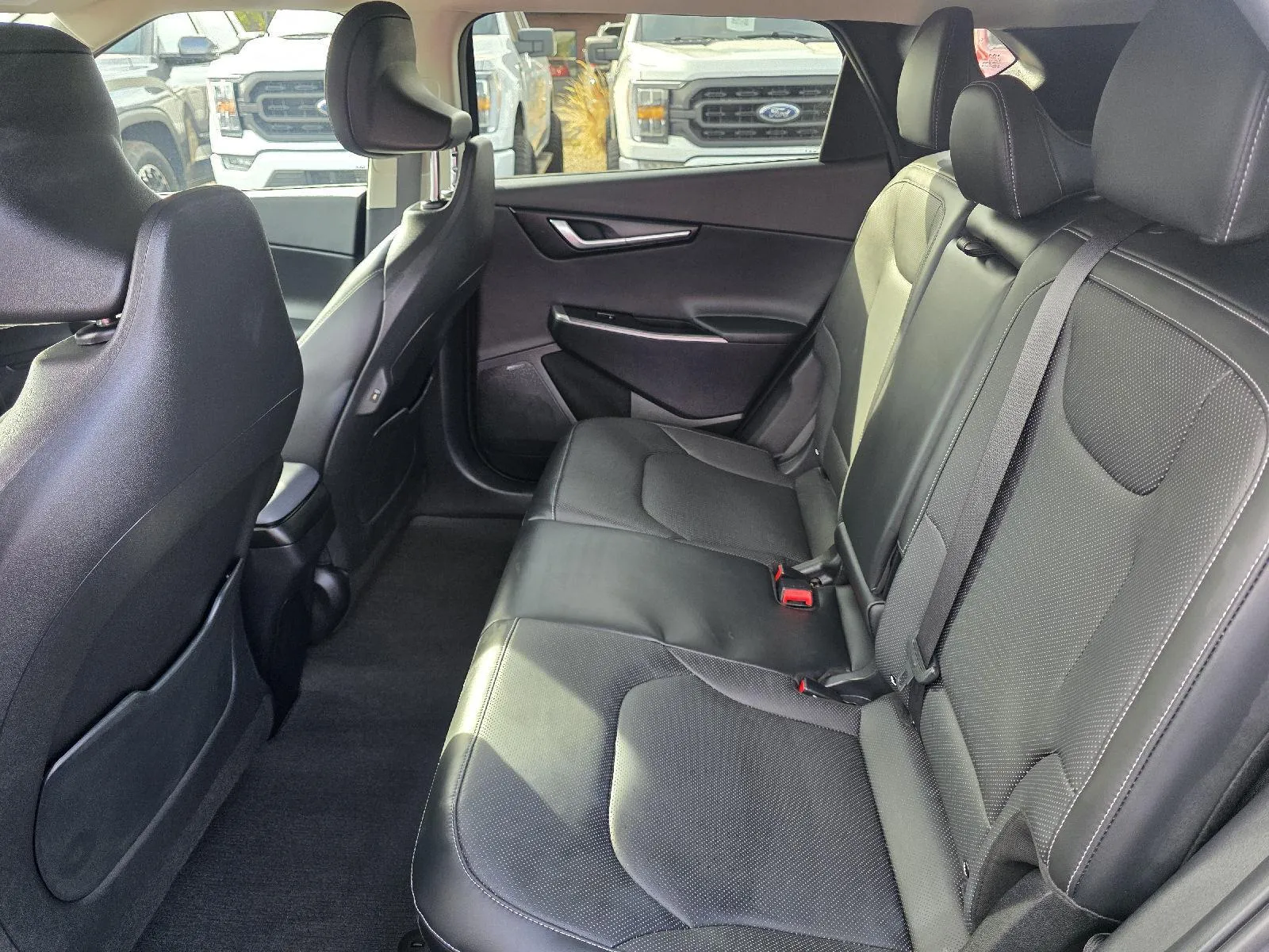 Kia EV6 photo 11