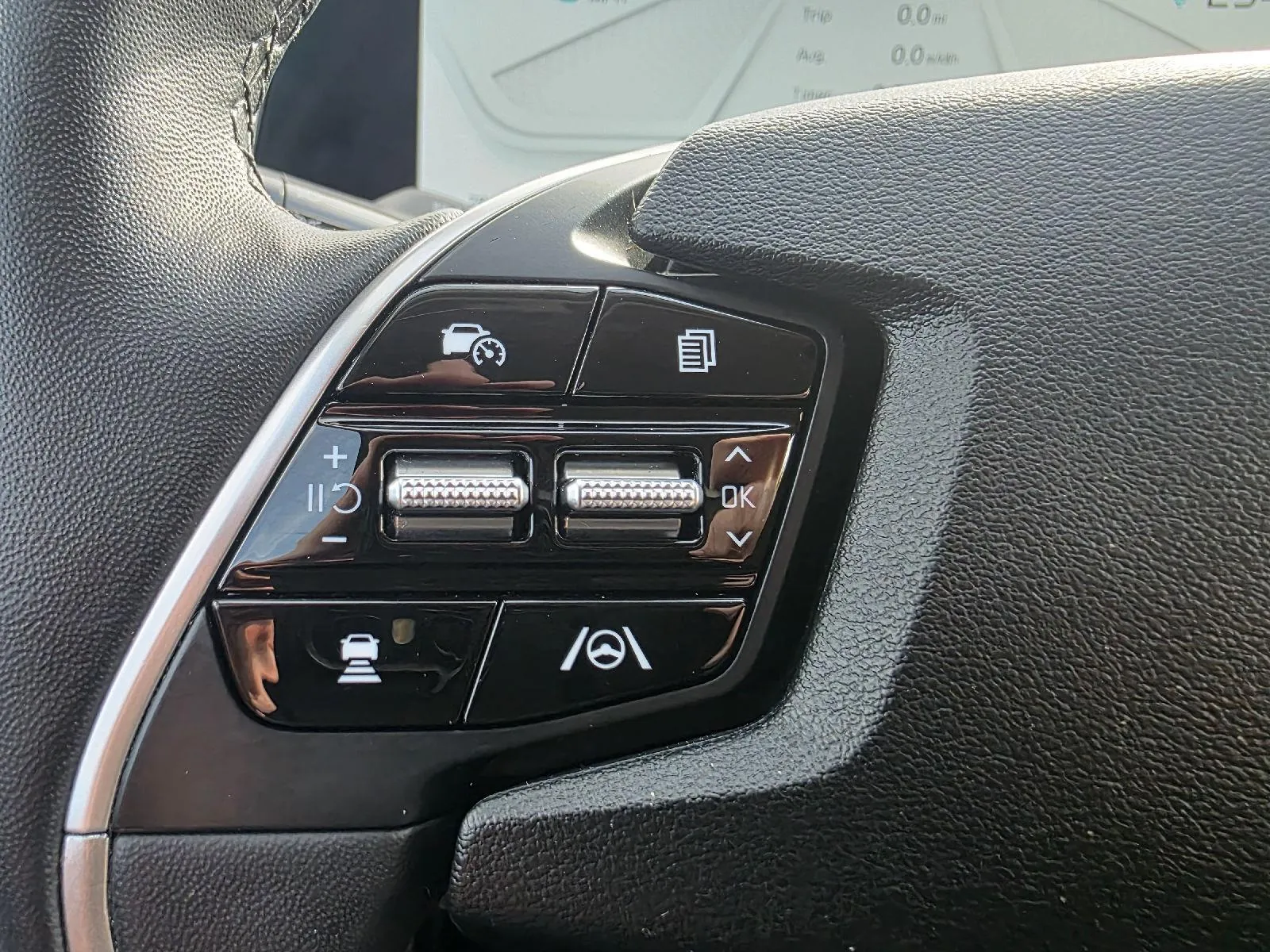 Kia EV6 photo 17