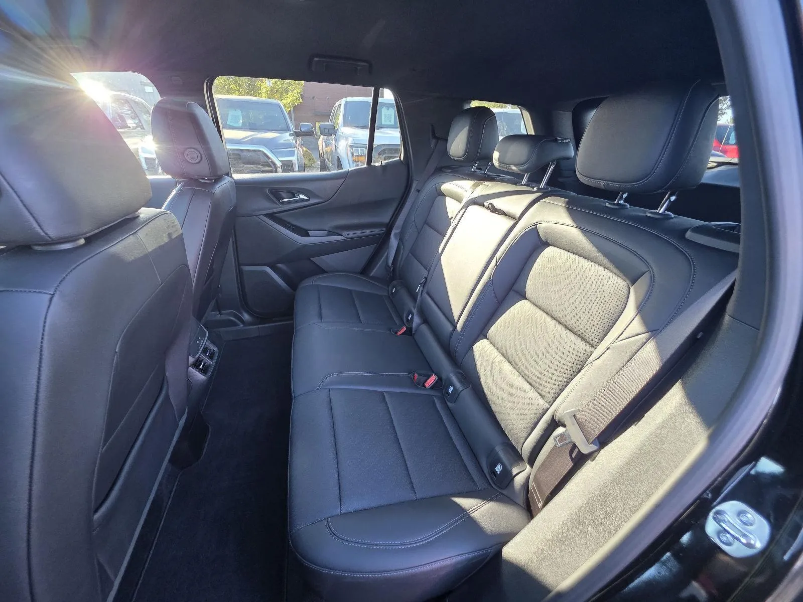 Chevrolet Equinox photo 16