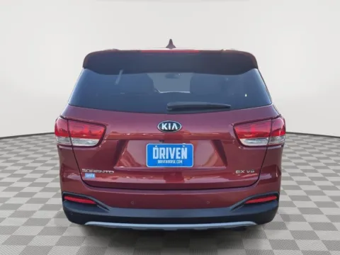 More photos of 2017 Kia Sorento EX V6 at Driven, ID