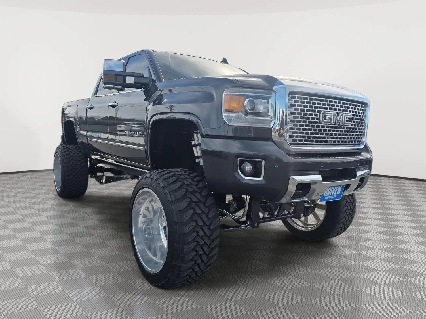 GMC Sierra photo 3