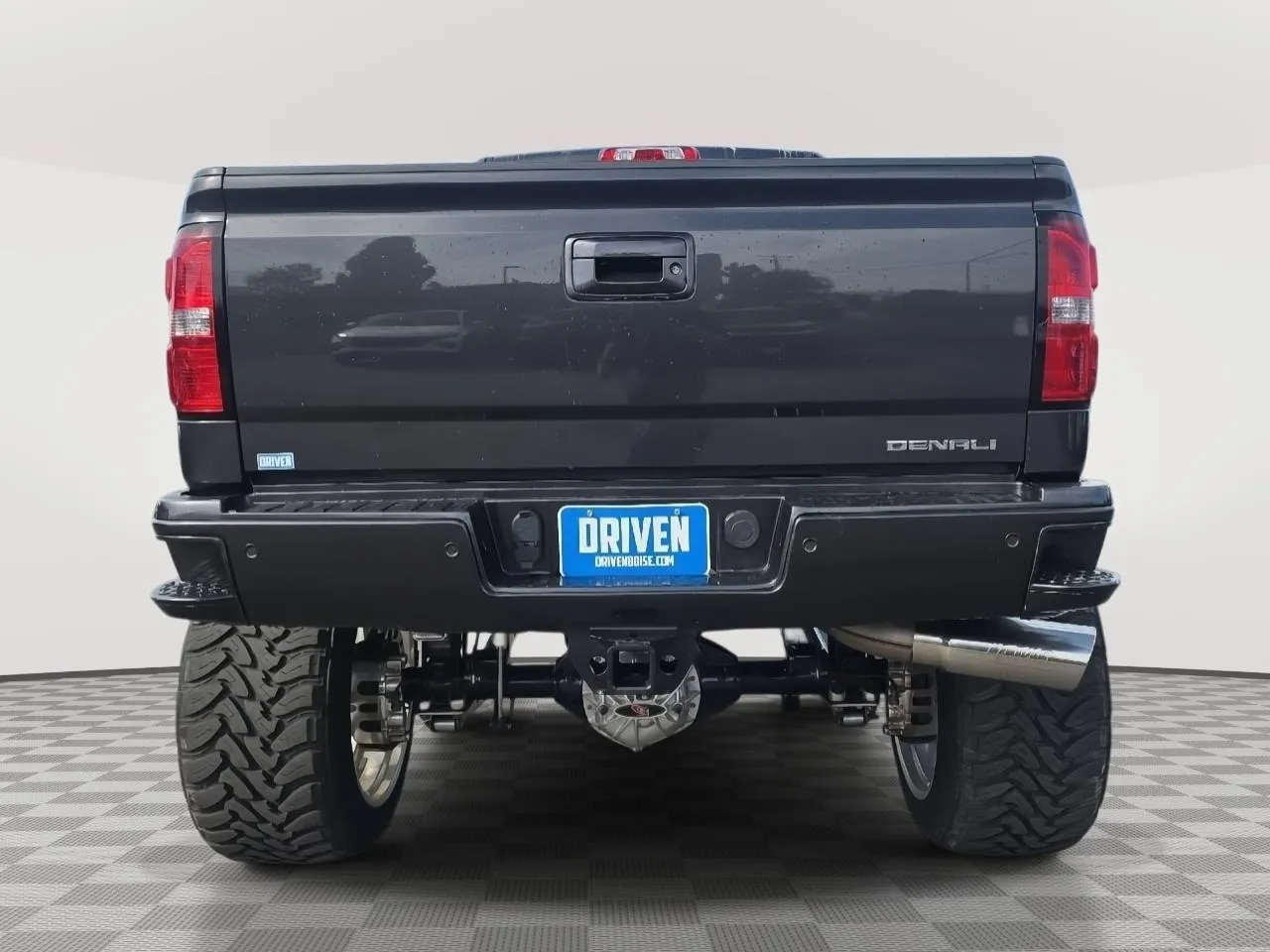GMC Sierra photo 5
