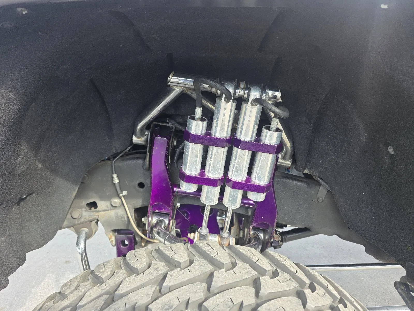 GMC Sierra photo 16