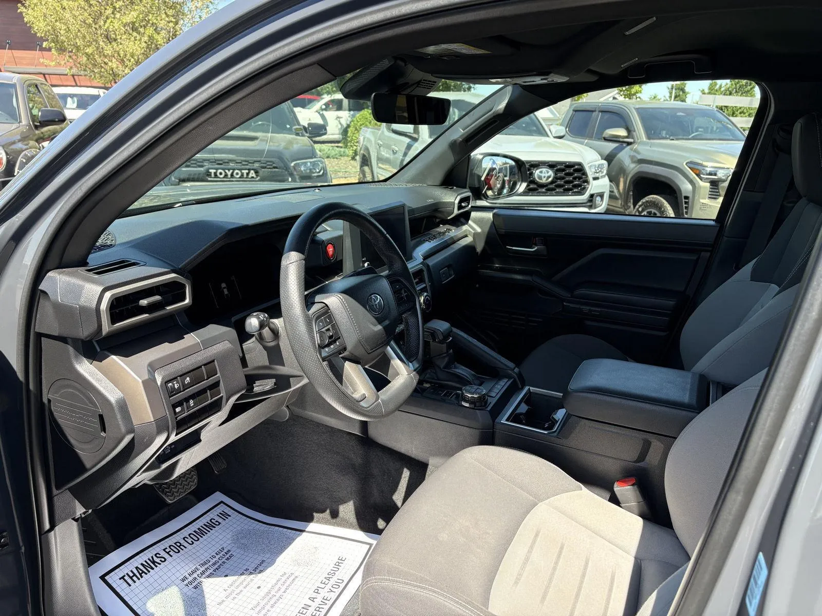 Toyota Tacoma photo 7