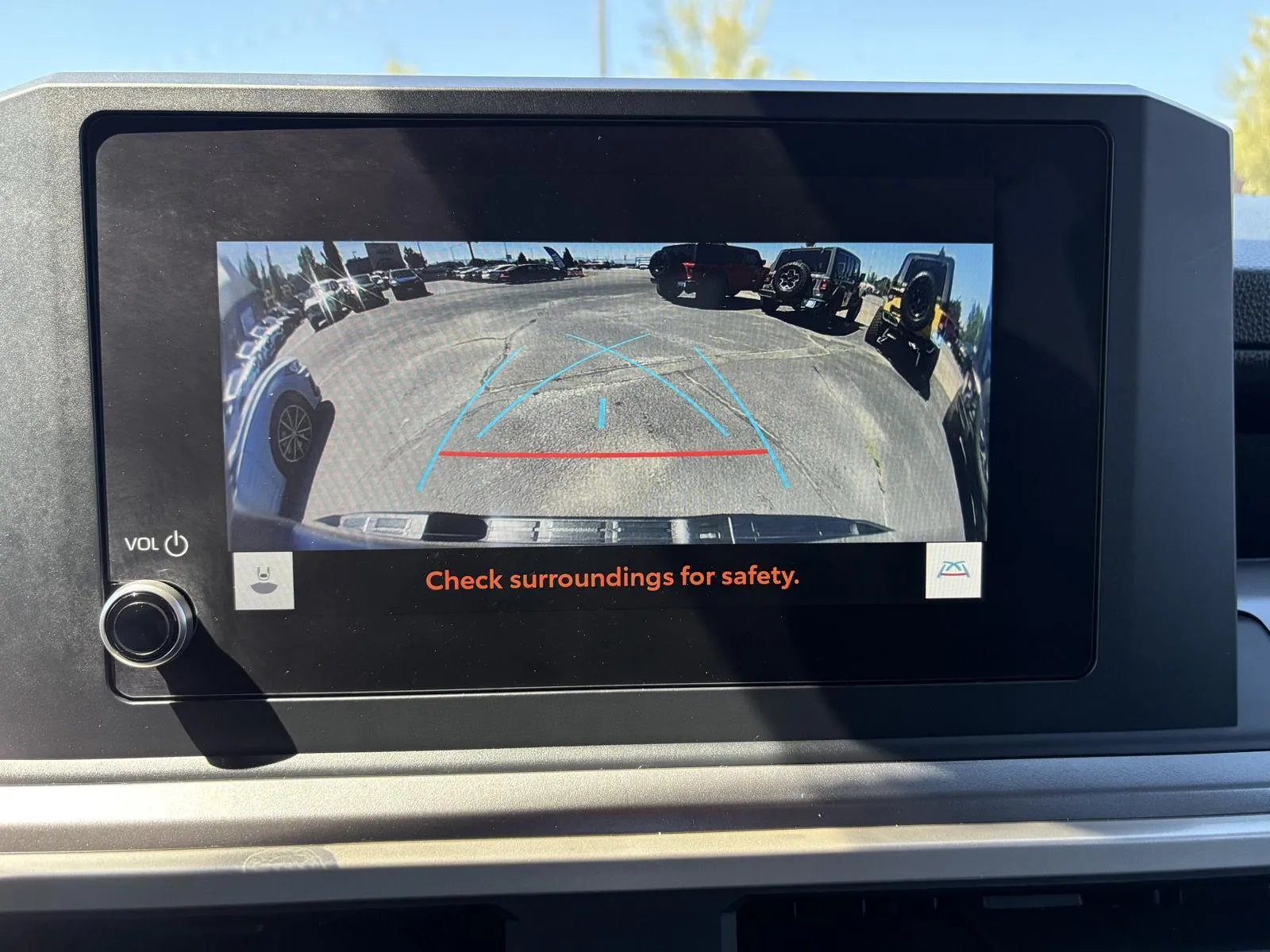 Toyota Tacoma photo 17