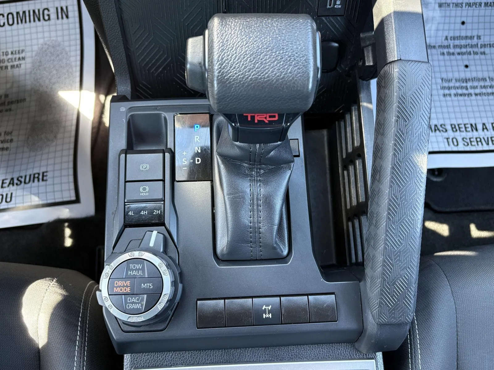 Toyota Tacoma photo 18