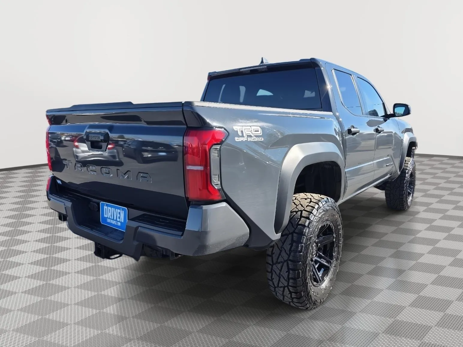 Toyota Tacoma photo 4