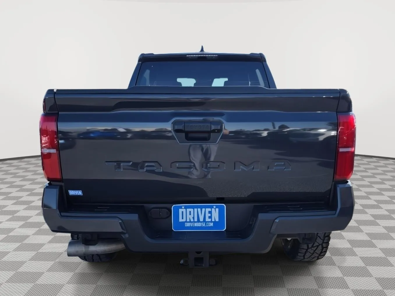 Toyota Tacoma photo 5