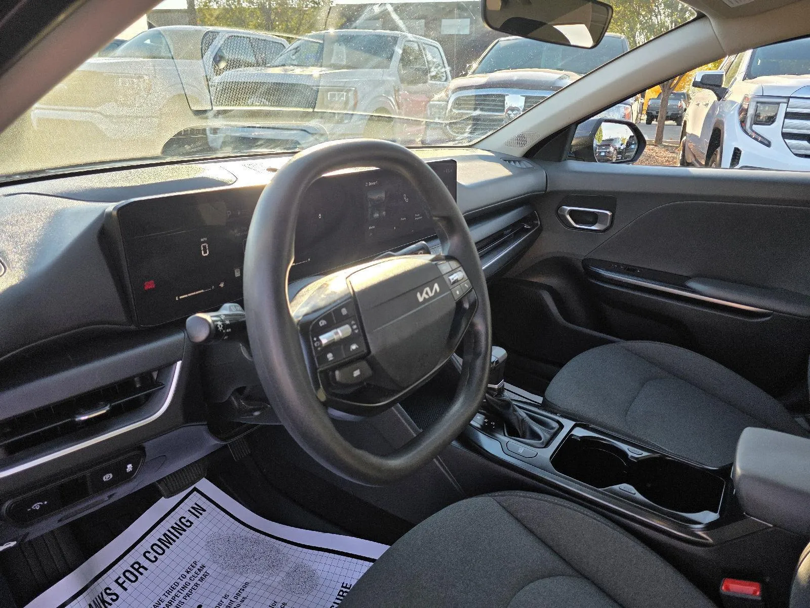 Kia K4 photo 8