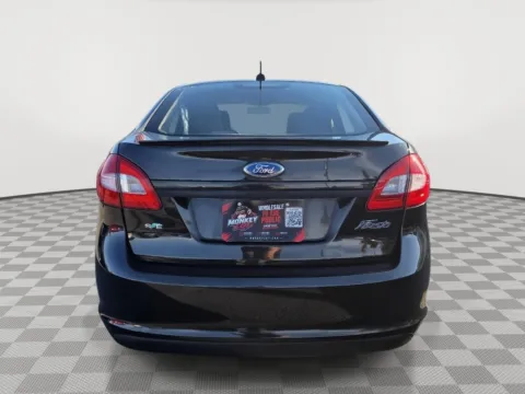 More photos of 2012 Ford Fiesta SE at Driven, ID