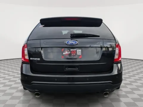 More photos of 2011 Ford Edge SE at Driven, ID