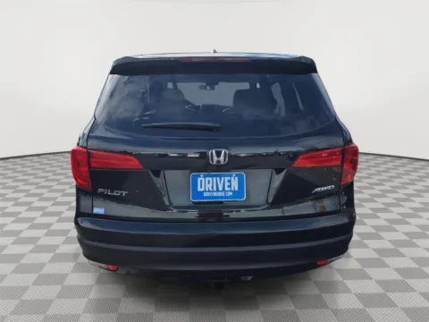 More photos of 2016 Honda Pilot EX-L at Driven, ID