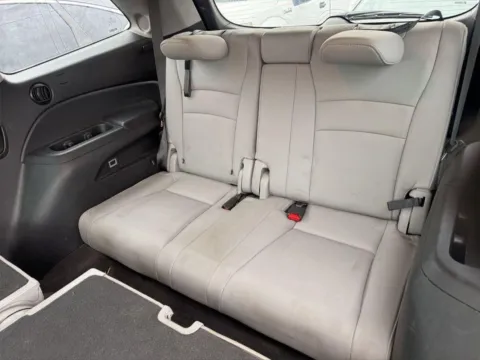More photos of 2018 Honda Pilot Touring at Driven, ID