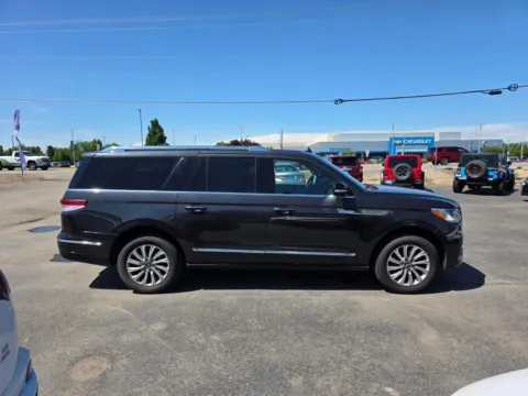 More photos of 2022 Lincoln Navigator L Standard at Driven, ID