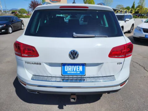 More photos of 2016 Volkswagen Touareg Lux at Driven, ID