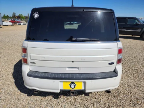 More photos of 2013 Ford Flex SEL at Driven, ID
