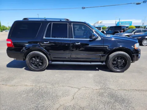 More photos of 2017 Ford Expedition Limited at Driven, ID