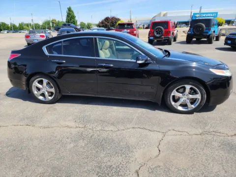 More photos of 2010 Acura TL Tech at Driven, ID