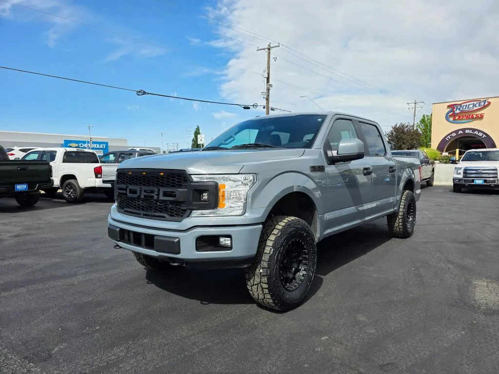 2019 Ford F-150 SuperCrew Cab XL Pickup 4D 5 1/2 ft