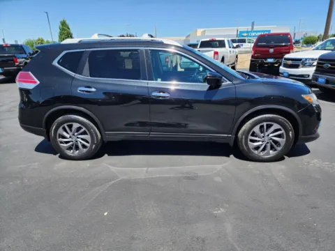 More photos of 2016 Nissan Rogue SL Sport Utility 4D at Driven, ID