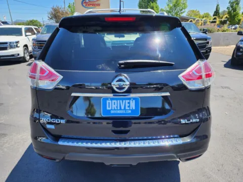 More photos of 2016 Nissan Rogue SL Sport Utility 4D at Driven, ID