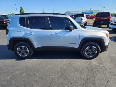 More photos of 2018 Jeep Renegade Sport SUV 4D at Driven, ID
