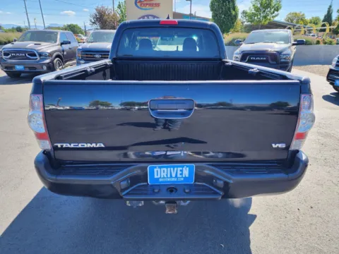 More photos of 2015 Toyota Tacoma V6 at Driven, ID