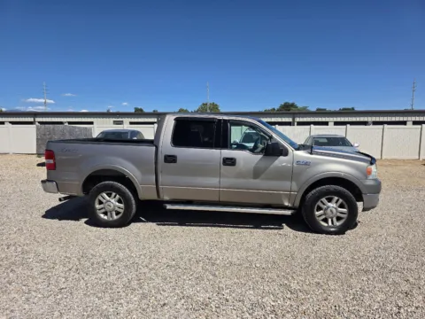 More photos of 2004 Ford F-150 Lariat at Driven, ID