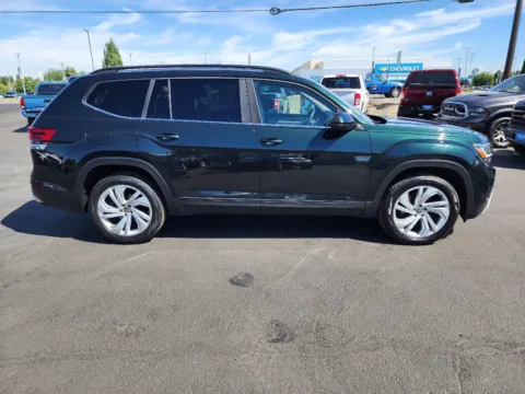 More photos of 2021 Volkswagen Atlas 3.6L V6 SE w/Technology at Driven, ID