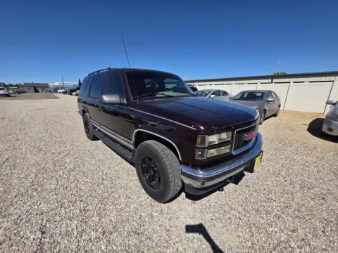More photos of 1996 GMC Yukon at Driven, ID