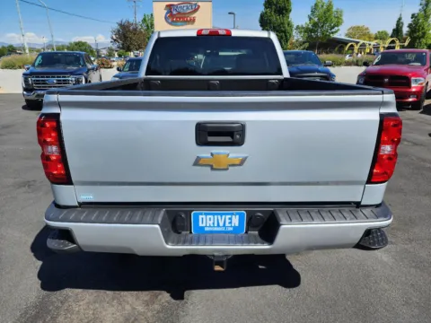 More photos of 2017 Chevrolet Silverado 1500 LT at Driven, ID