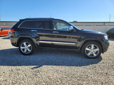 More photos of 2011 Jeep Grand Cherokee Overland at Driven, ID