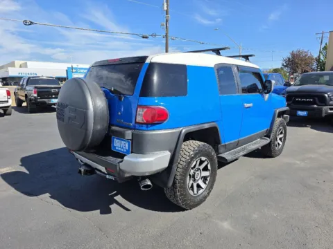 More photos of 2007 Toyota FJ Cruiser Sport Utility 2D at Driven, ID